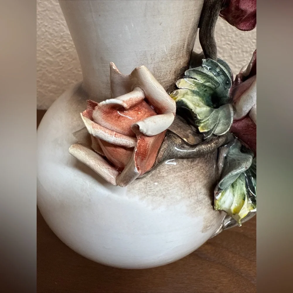 Vintage Capodimonte Italian Porcelain Bisque Rose Vase 7.5